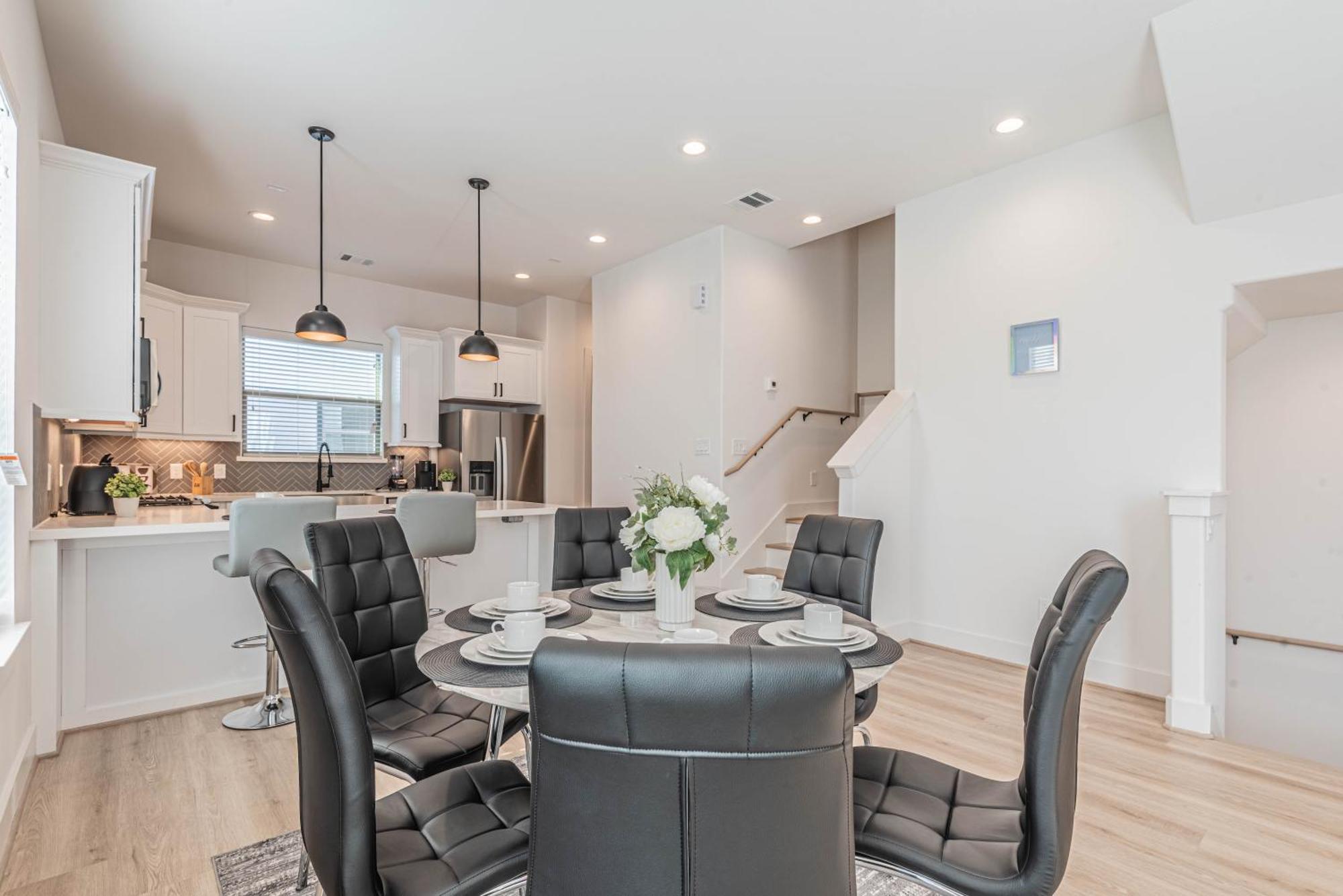 Luxury Charming 3Br 3Bath Free Wi-Fi 8 Guests, Gated Home, Houston Downtown 外观 照片