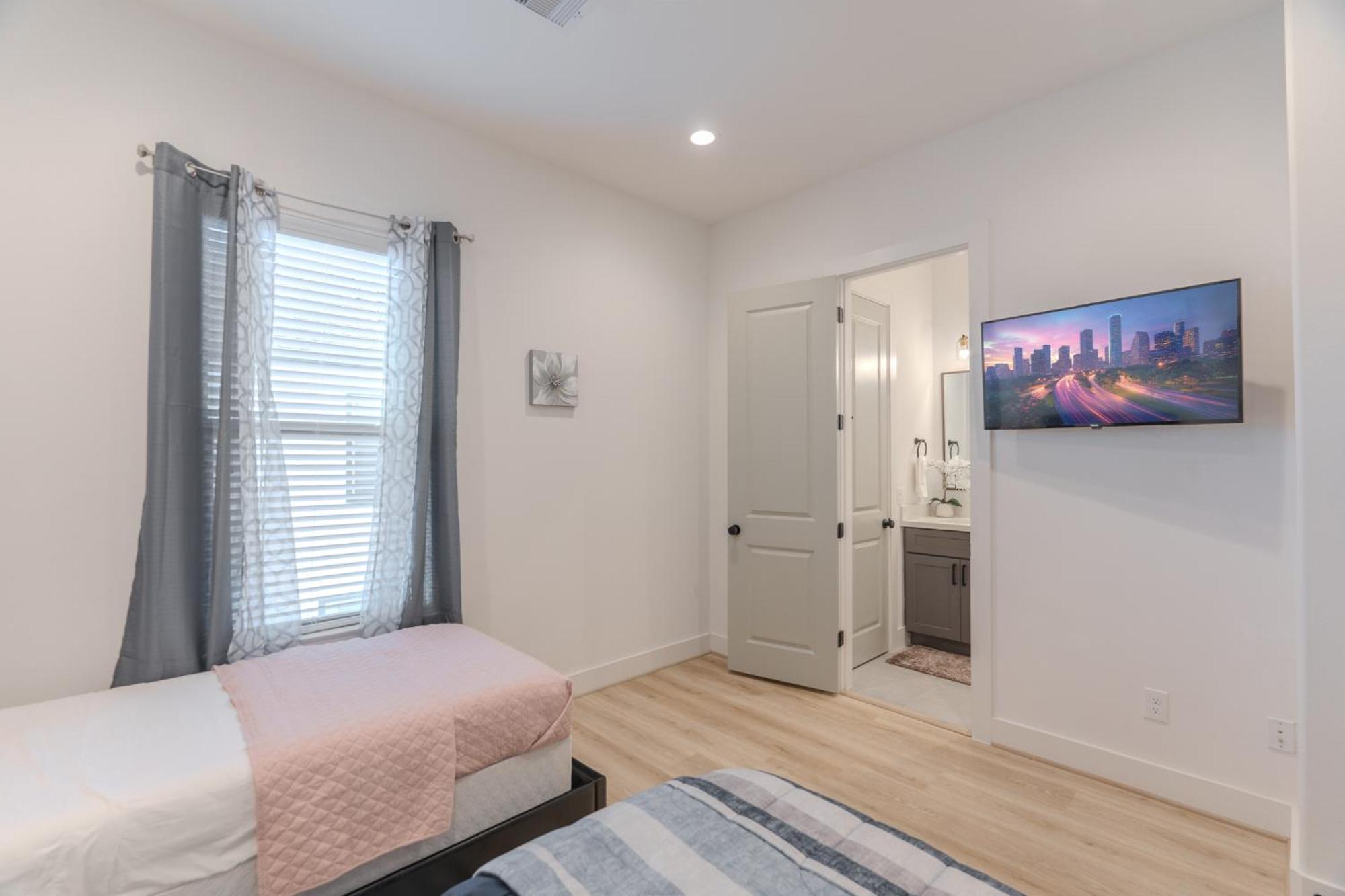 Luxury Charming 3Br 3Bath Free Wi-Fi 8 Guests, Gated Home, Houston Downtown 外观 照片